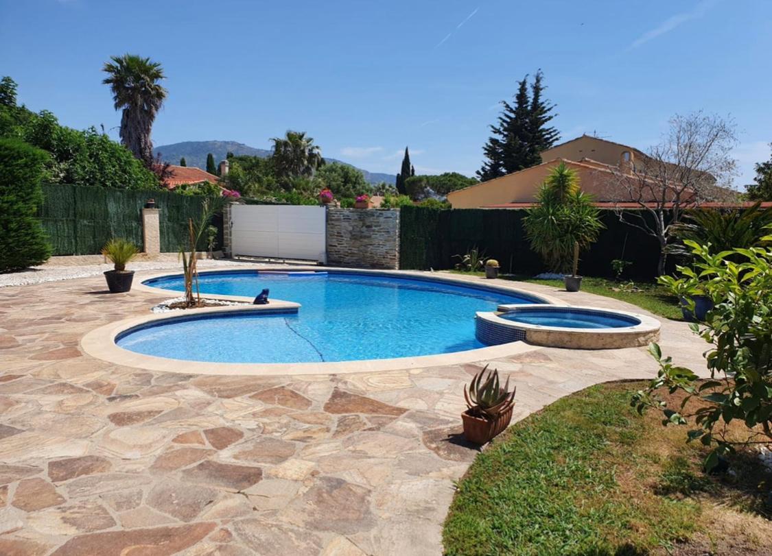 Villa Au Calme Avec Piscine Privative Bormes-les-Mimosas Eksteriør bilde